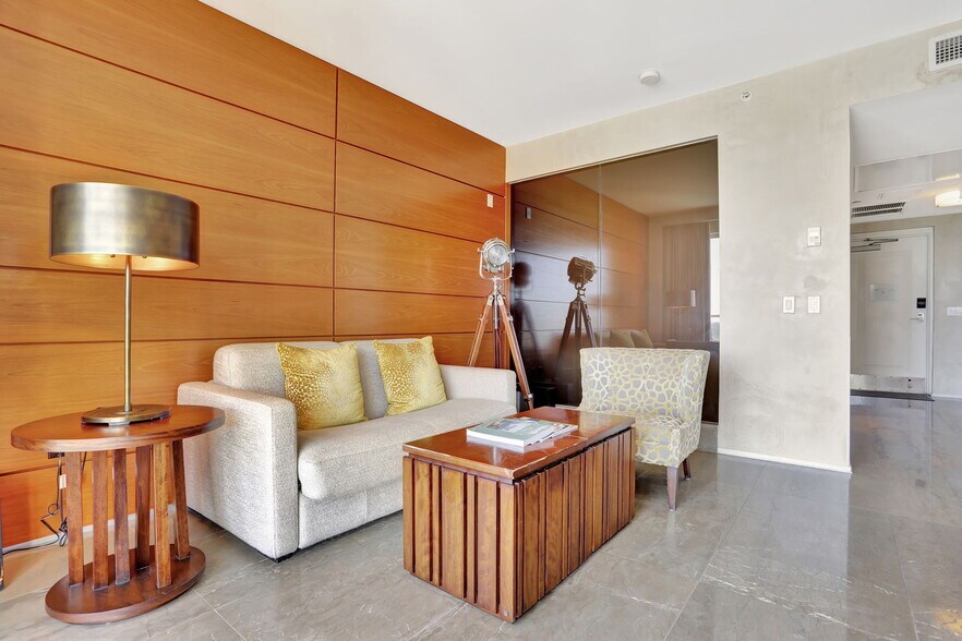 More Photos Of 45 NE 21st Ave, Deerfield Beach Hotel For Sale