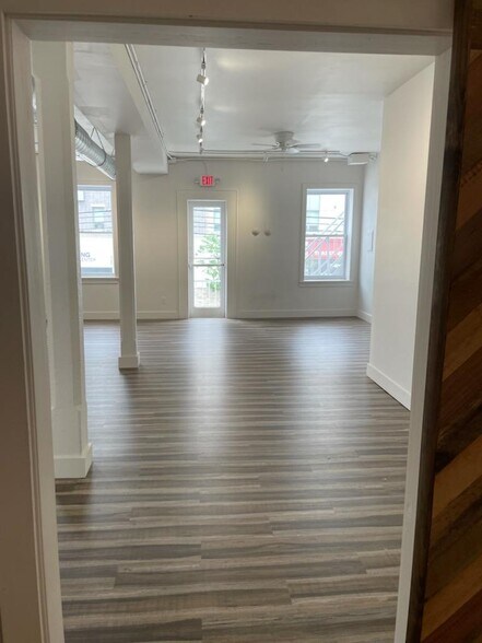 More Photos Of 1317-1319 Willow Ave, Hoboken Storefront Retail Residential For Lease