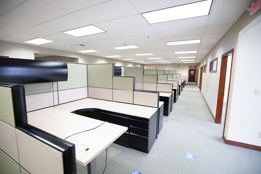 More Photos Of 1001 S 3rd St W, Missoula Manufacturing For Sale