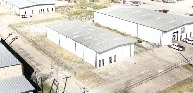 Primary Photo Of 711 N Morgan Rd, Yukon Warehouse For Lease