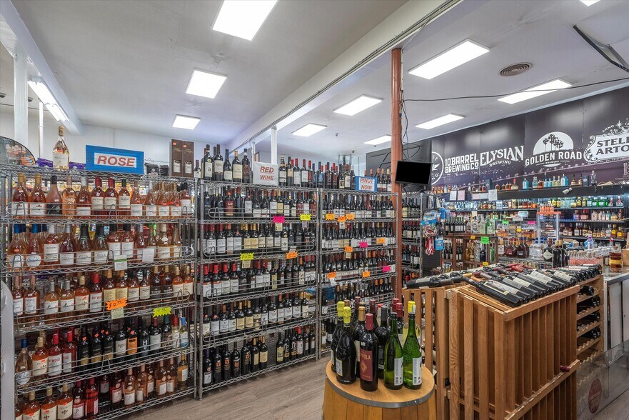 More Photos Of 16 W 25th Ave, San Mateo Convenience Store For Sale