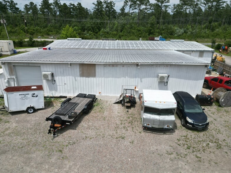 More Photos Of 9049 Industrial Blvd NE, Leland Warehouse For Lease