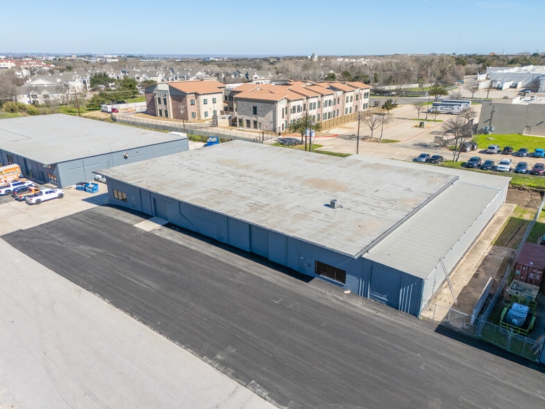 More Photos Of 3910 Warehouse Row, Austin Warehouse For Sale