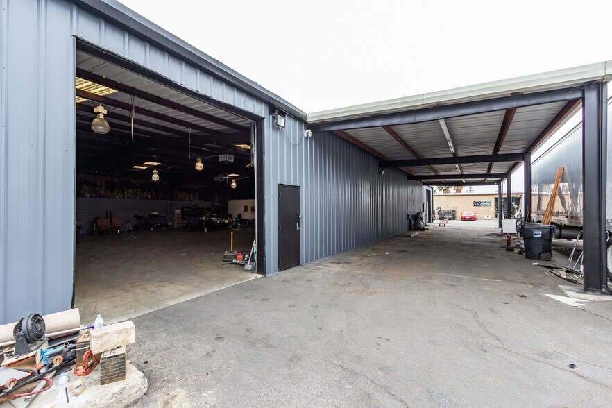 More Photos Of 448 S Pershing Ave, San Bernardino Warehouse For Lease