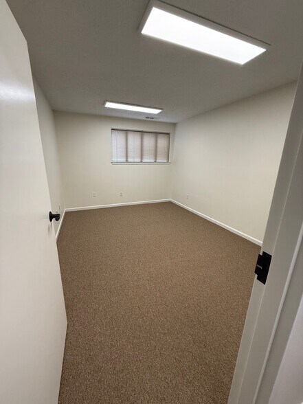 More Photos Of 5658 S Rex Rd, Memphis Medical For Lease
