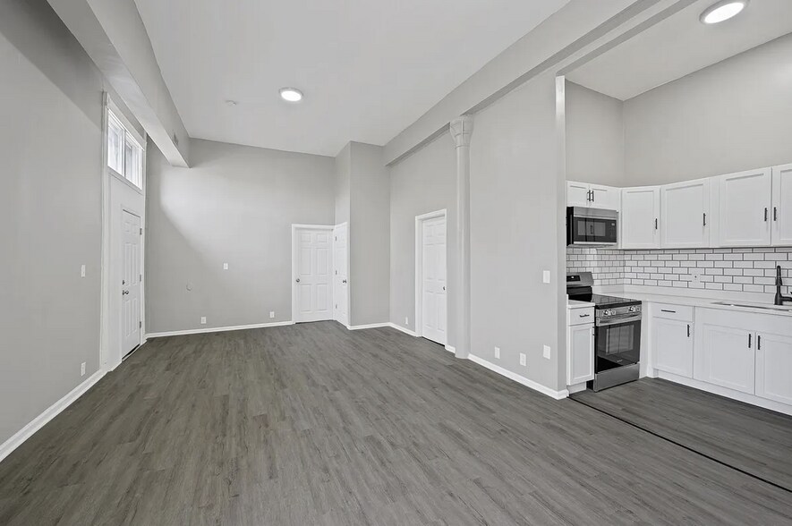 More Photos Of 2904 Alms Pl, Cincinnati Apartments For Sale