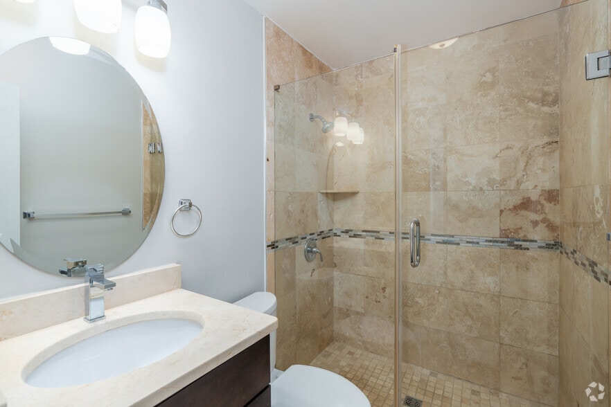 More Photos Of 617-631 W Lexington St, Baltimore Apartments For Lease