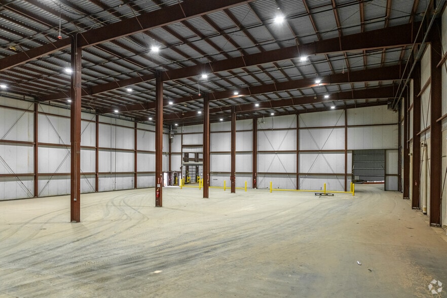More Photos Of 3203 Avenue B, Lubbock Food Processing For Lease