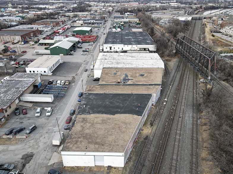 More Photos Of 235 S Kresson St, Baltimore Unknown For Lease