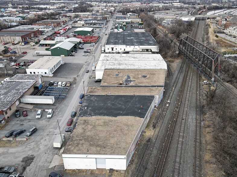 More Photos Of 235 S Kresson St, Baltimore Unknown For Lease