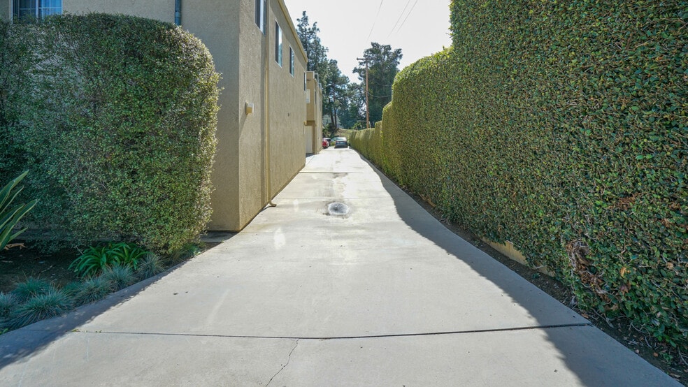 More Photos Of 3911 Verdugo Rd, Los Angeles Apartments For Sale