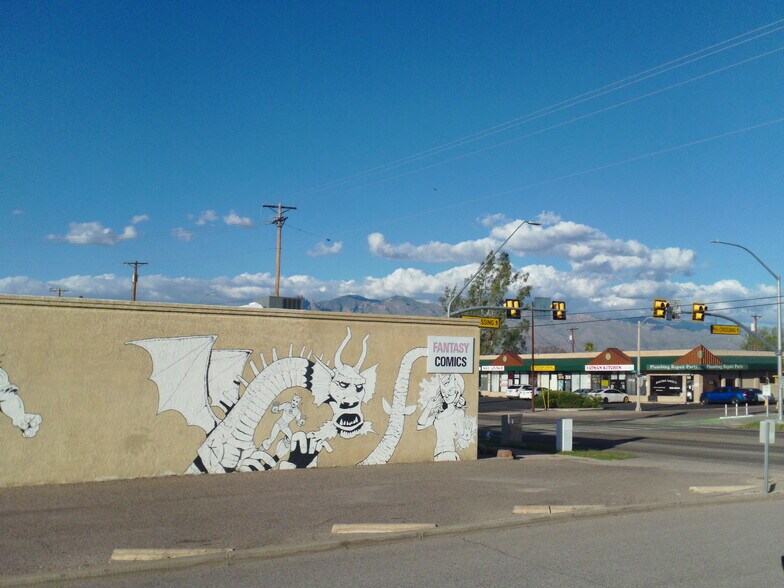 More Photos Of 2567-2579 N 1st Ave, Tucson Office For Sale