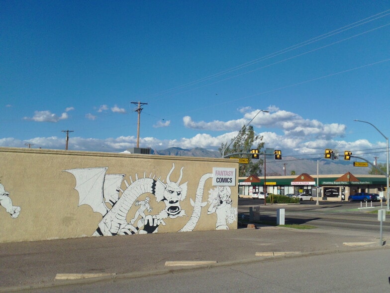 More Photos Of 2567 N 1st Ave, Tucson Office For Sale