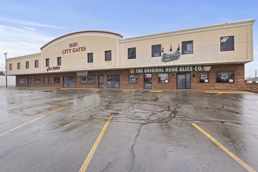 Primary Photo Of 1600 Lyell Ave, Rochester Storefront Retail Office For Lease