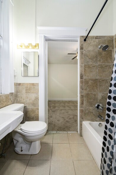 More Photos Of 4374-4382 W Pine Blvd, Saint Louis Office For Sale