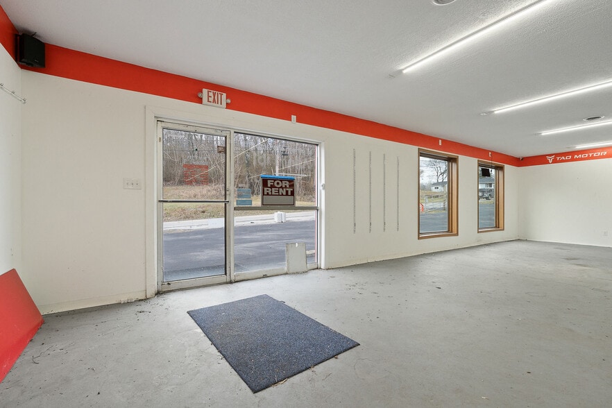 More Photos Of 170 Mayberry St, Sparta Industrial For Lease