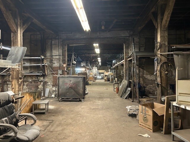 More Photos Of 113 8th St, Brooklyn Manufacturing For Sale