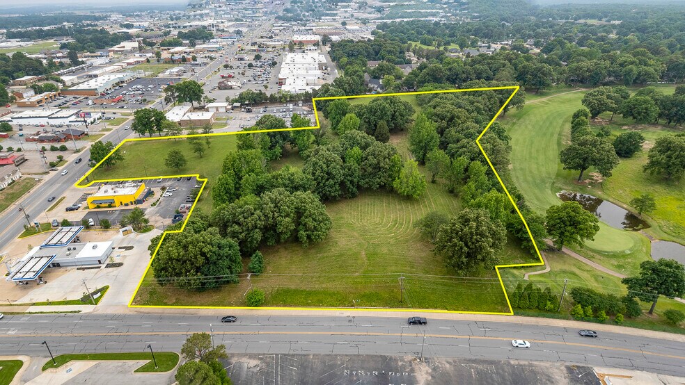 More Photos Of 901 S. Caraway Rd, Jonesboro Land For Sale