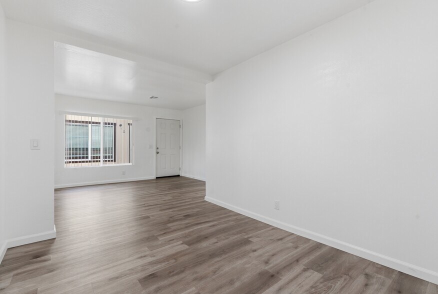 More Photos Of 1640 23rd St, San Pablo Apartments For Sale