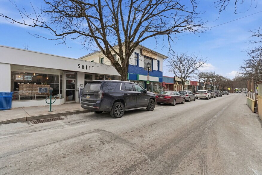 More Photos Of 228-252 Haverford Ave, Narberth General Retail For Lease