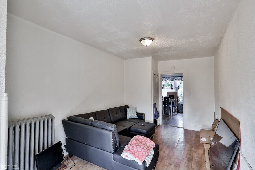 More Photos Of 440 N 9th St, Allentown Apartments For Sale