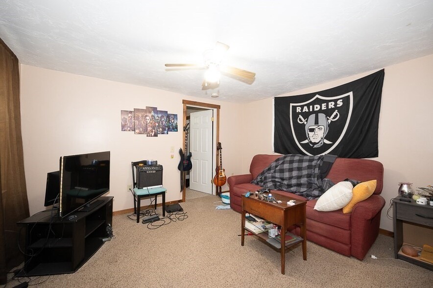 More Photos Of 9-11 Maple St, Spencer Multifamily For Sale