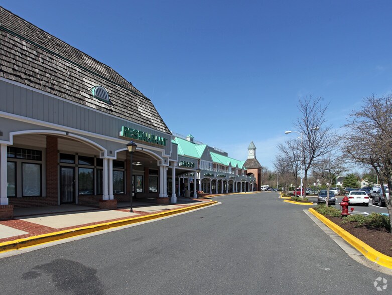 More Photos Of 10200-10274 Lake Arbor Way, Bowie Unknown For Lease