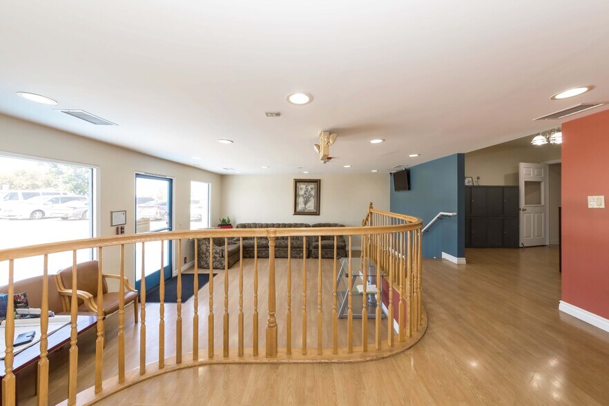 More Photos Of 1555 W Commonwealth Ave, Fullerton Office For Lease