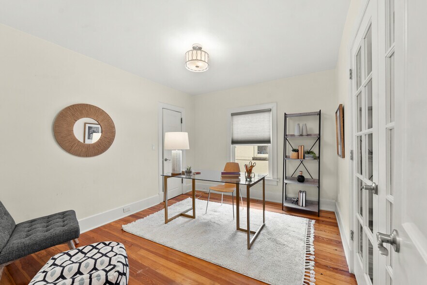 More Photos Of 1516 Cook St, Denver Light Distribution For Sale