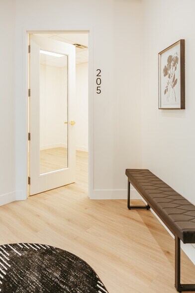 More Photos Of 363 S 500 E, Salt Lake City Coworking Space