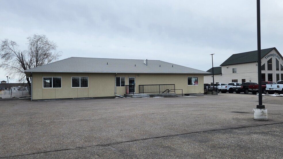 More Photos Of 1600 E Lincoln Rd, Idaho Falls Office For Lease