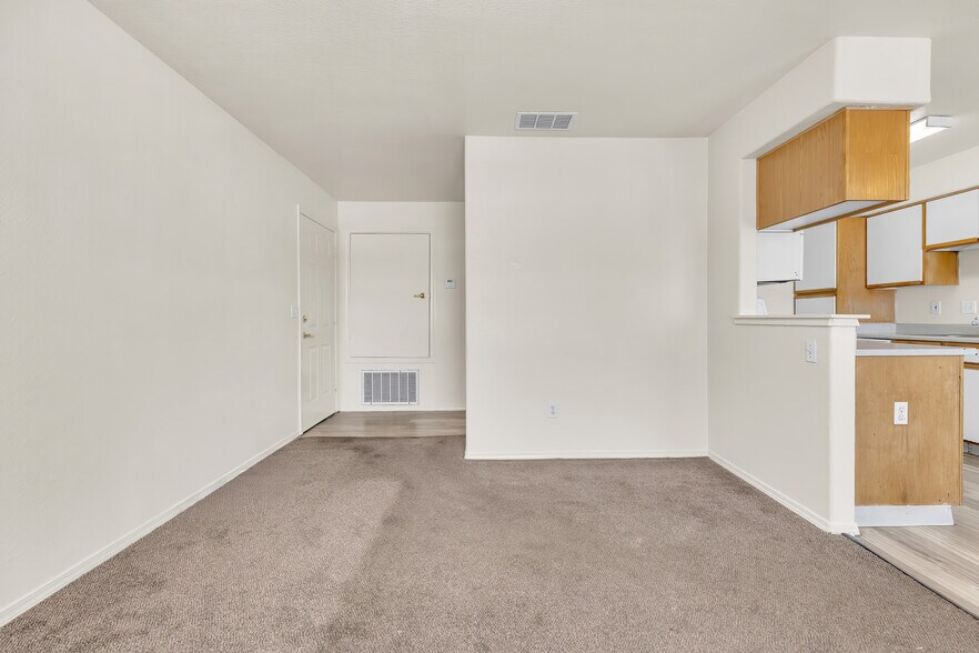 More Photos Of 1832 Merced St, Madera Apartments For Sale