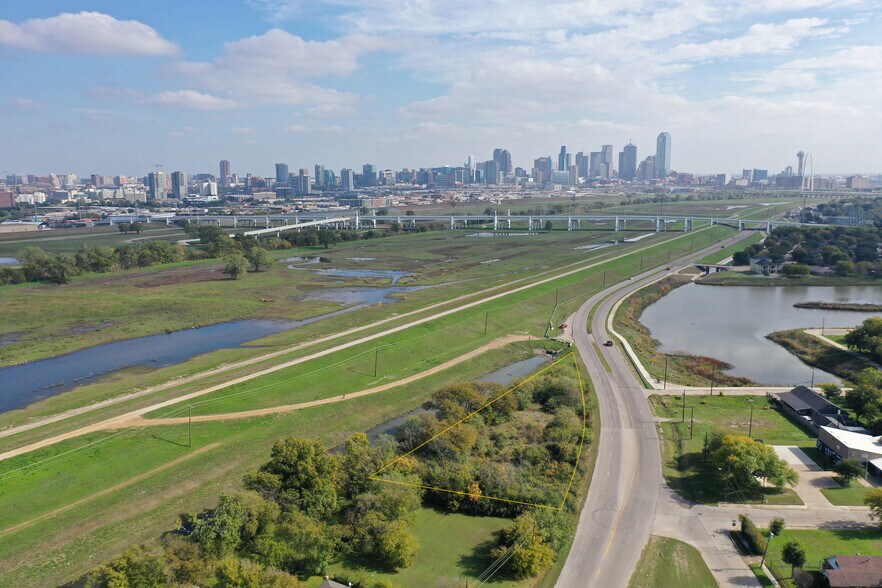 More Photos Of 1425 Canada dr, Dallas Land For Sale