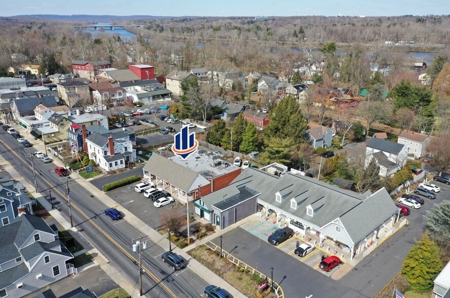 More Photos Of 40 S Main St, Yardley Storefront Retail Office For Lease
