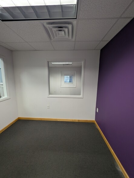 More Photos Of 5221-5223 Main St, Buffalo Freestanding For Lease