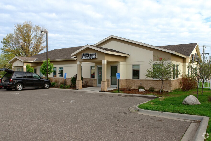 More Photos Of 1320 County Road D E, Maplewood Veterinarian Kennel For Sale