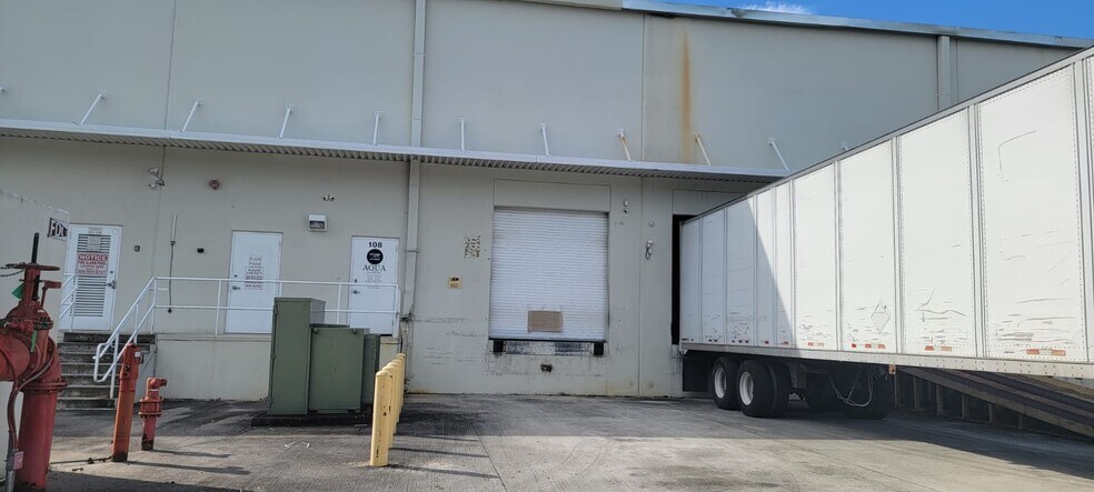 More Photos Of 9990 NW 14th St, Miami Warehouse For Sale
