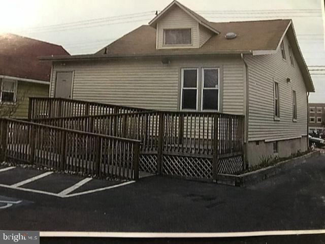 More Photos Of 119 E Laurel Rd, Stratford Medical For Sale