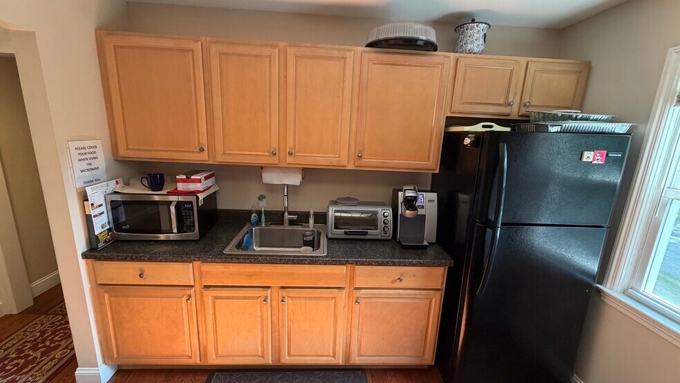 More Photos Of 205 State Route 31 N, Washington Office Residential For Sale