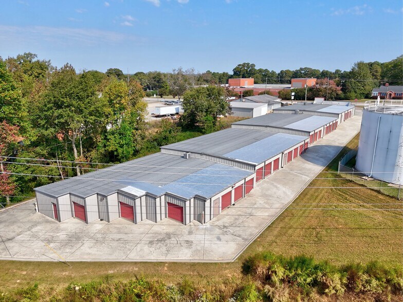 More Photos Of , Hartwell Specialty For Sale