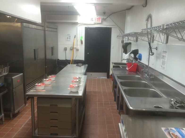 More Photos Of 2434 18th St NW, Washington Restaurant For Lease