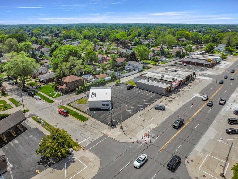 More Photos Of 2225 West Rd, Trenton Research And Development For Lease