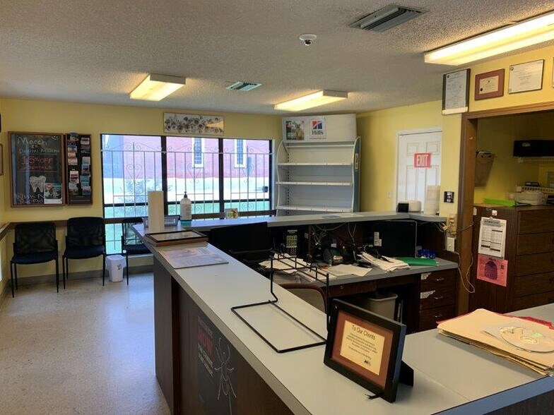 More Photos Of 10569 Lem Turner Rd, Jacksonville Medical For Sale
