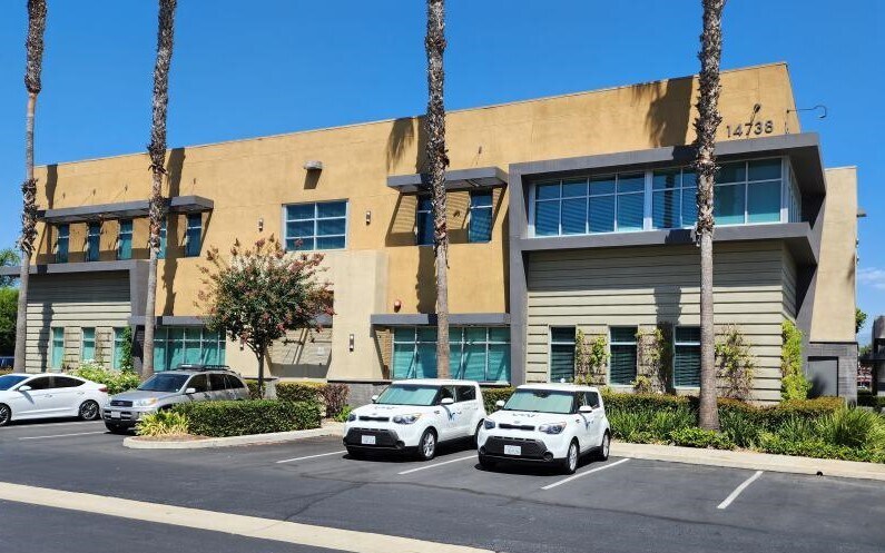 More Photos Of 14738 Pipeline Ave, Chino Hills Office For Lease