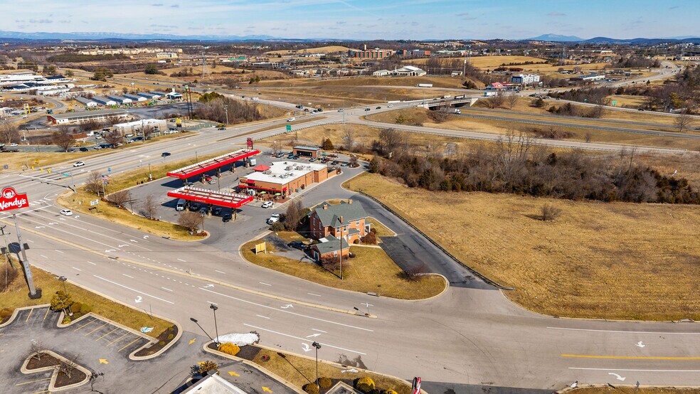 More Photos Of 30 Ladd Rd, Fishersville Office For Sale