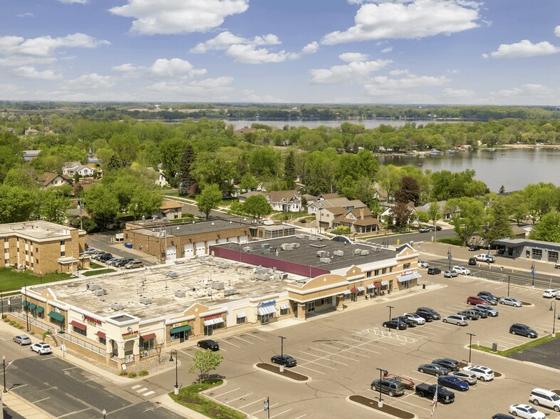 More Photos Of 236 1st St W, Waconia Unknown For Lease