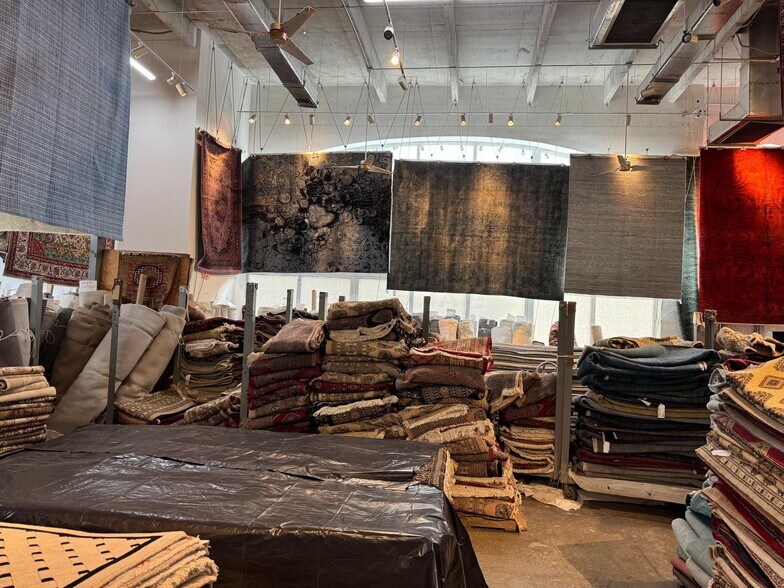 More Photos Of 2801 Biscayne Blvd, Miami Freestanding For Lease