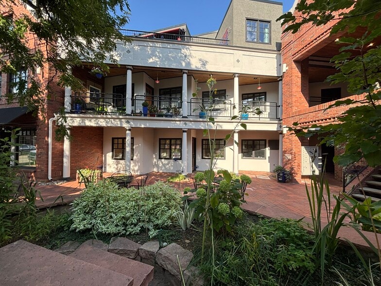 More Photos Of 1634 Walnut St, Boulder Office For Sale