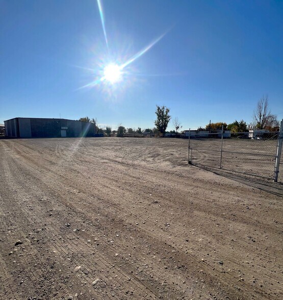 More Photos Of 3656 Industrial Rd, Homedale Unknown For Lease