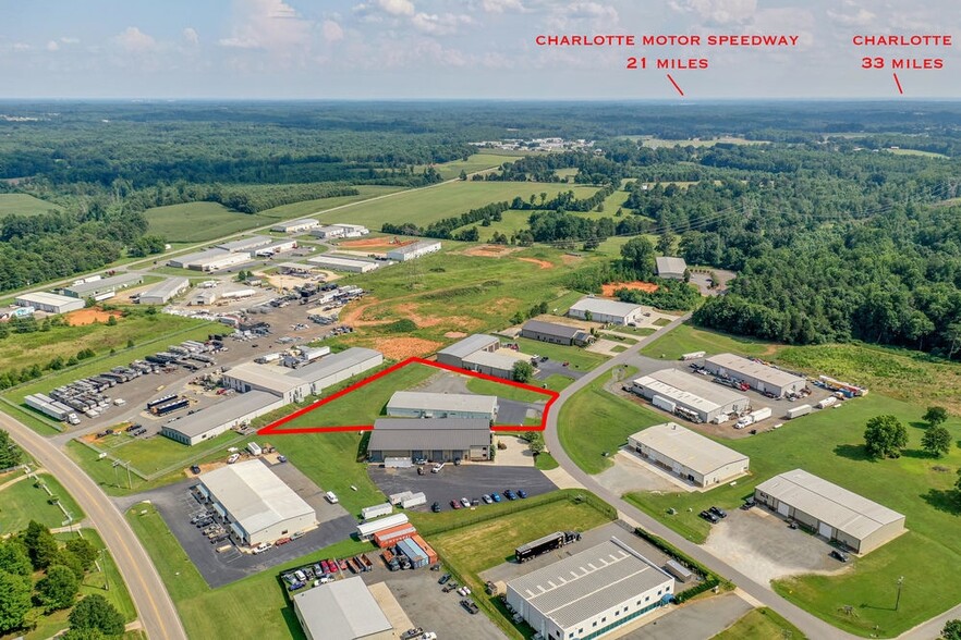 More Photos Of 197 Pit Rd, Mooresville Warehouse For Sale